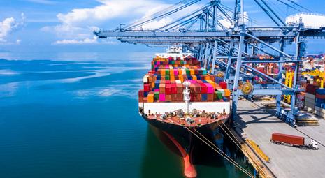 不同海运渠道的价格差异介绍 不同航线的海运费差异说明