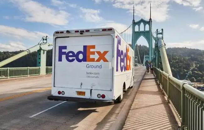 亚马逊与FedEx合作 新增海量退货网点免费退货