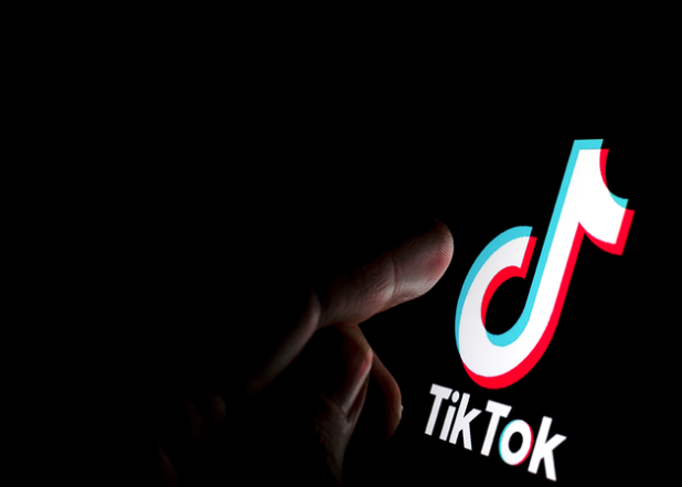 TikTok投流商品卡还是信息流广告 TikTok商品卡和信息流投流区别